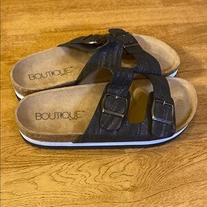 Boutique Corkys Beach Babe sandals charcoal metallic adjustable strap size 8